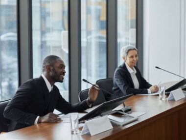 Top H1B Sponsorship Companies in the US: Find the Right Employer for You